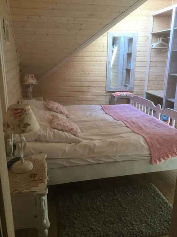 Udany Weekend Apartman Ustrzyki Dolne Kültér fotó